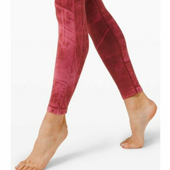 LULULEMON Ebb To Street Tight Wash Legging Size 2 - Picture 8 of 11